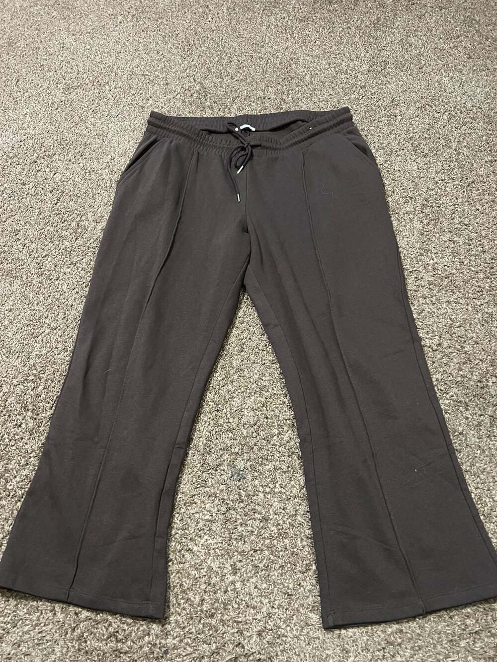 Maurices Women's Plus Size Brown Wide Leg Drawstring Sweatpants 1X Short